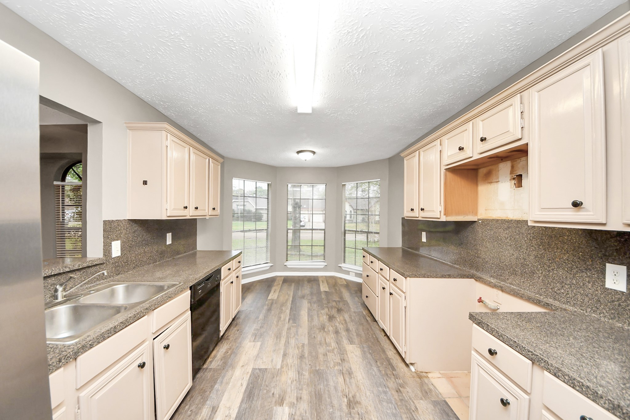 3607 Misty Ridge Drive Humble, TX 77396 - Photo 7 of 45