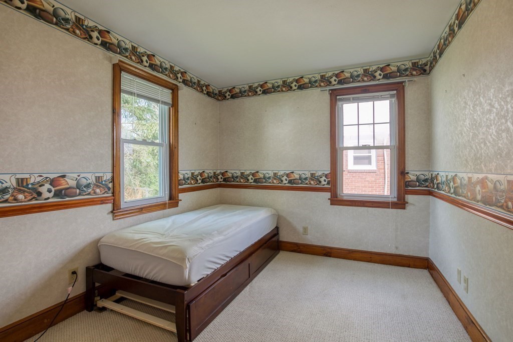 223 East Street Springfield, MA 01104 - Photo 12 of 24 Gallery Image 12