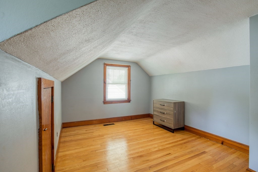 223 East Street Springfield, MA 01104 - Photo 14 of 24 Gallery Image 14