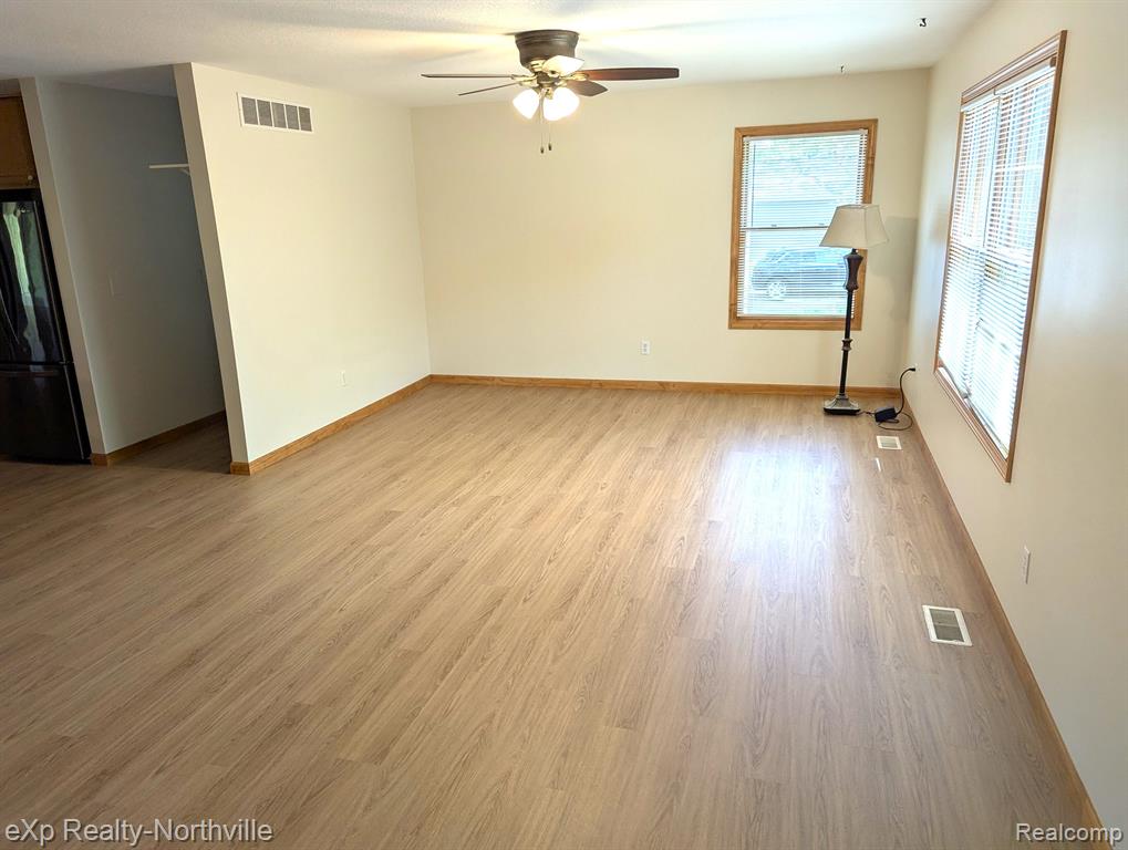 5995 Seymour Road Jackson, MI 49201 - Photo 11 of 54