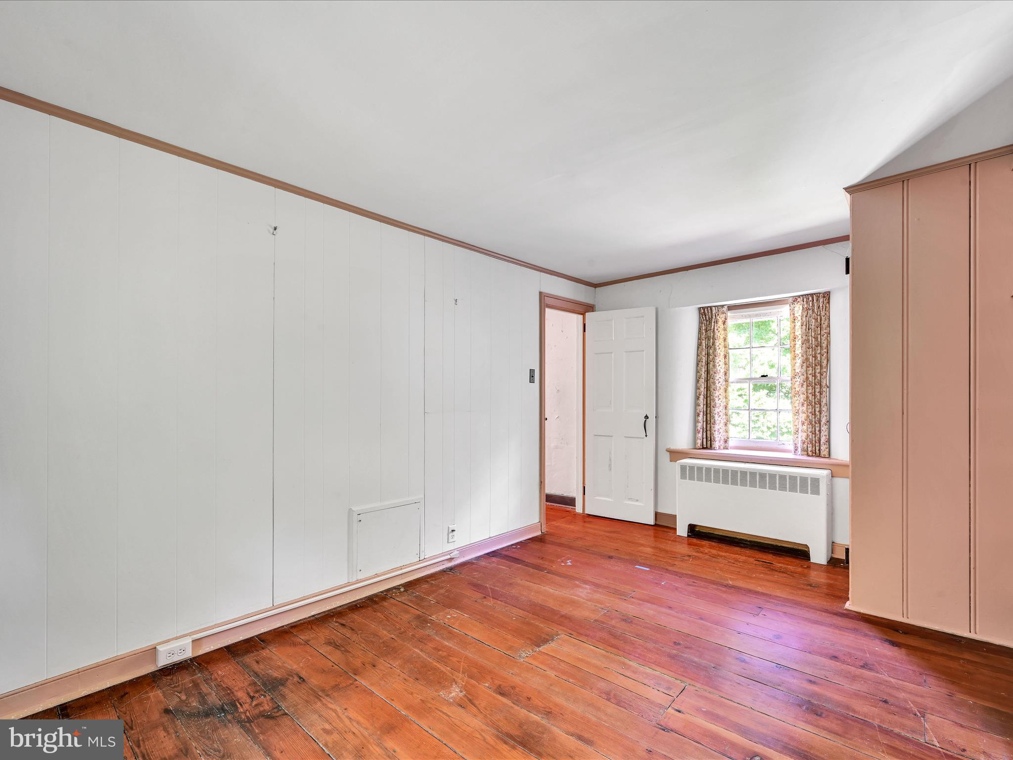 3901 Gradyville Road Newtown Square, PA 19073 - Photo 13 of 32 Primary Bedroom