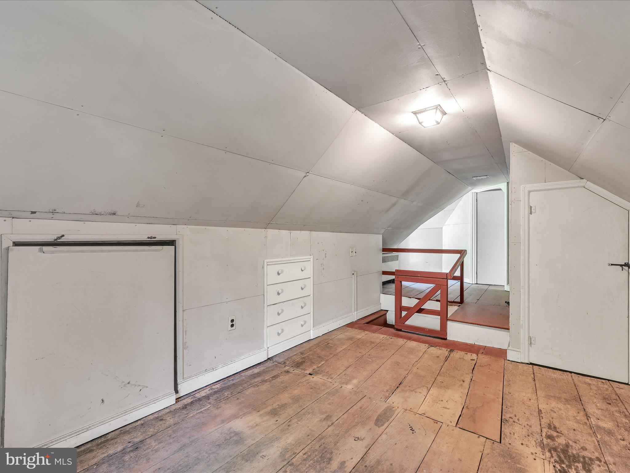 3901 Gradyville Road Newtown Square, PA 19073 - Photo 21 of 32 Bedroom