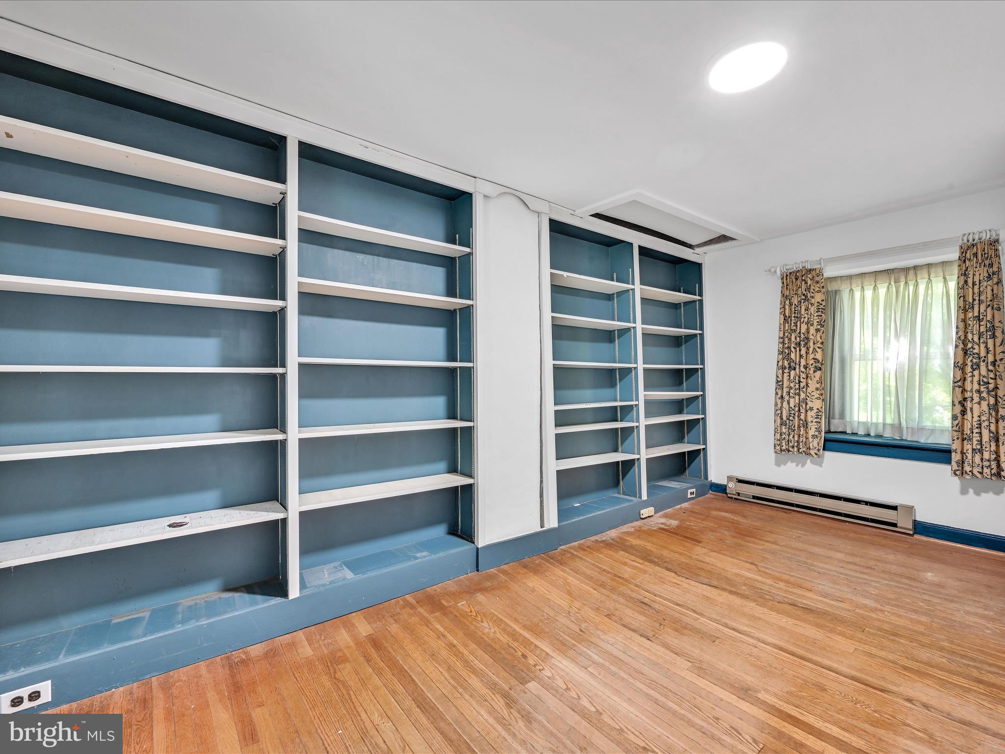 3901 Gradyville Road Newtown Square, PA 19073 - Photo 22 of 32 Bedroom