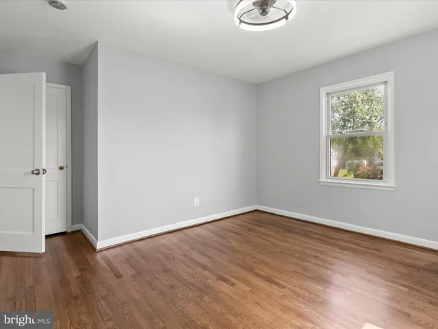 $399,900 | 6806 10th Avenue, Takoma Park, MD 20912