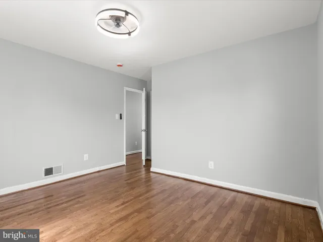 $399,900 | 6806 10th Avenue, Takoma Park, MD 20912