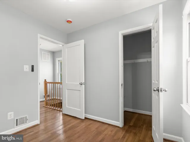 $399,900 | 6806 10th Avenue, Takoma Park, MD 20912