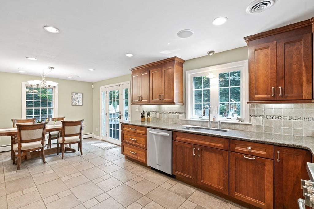 3 Sunset Road Winchester, MA 01890 - Photo 7 of 42