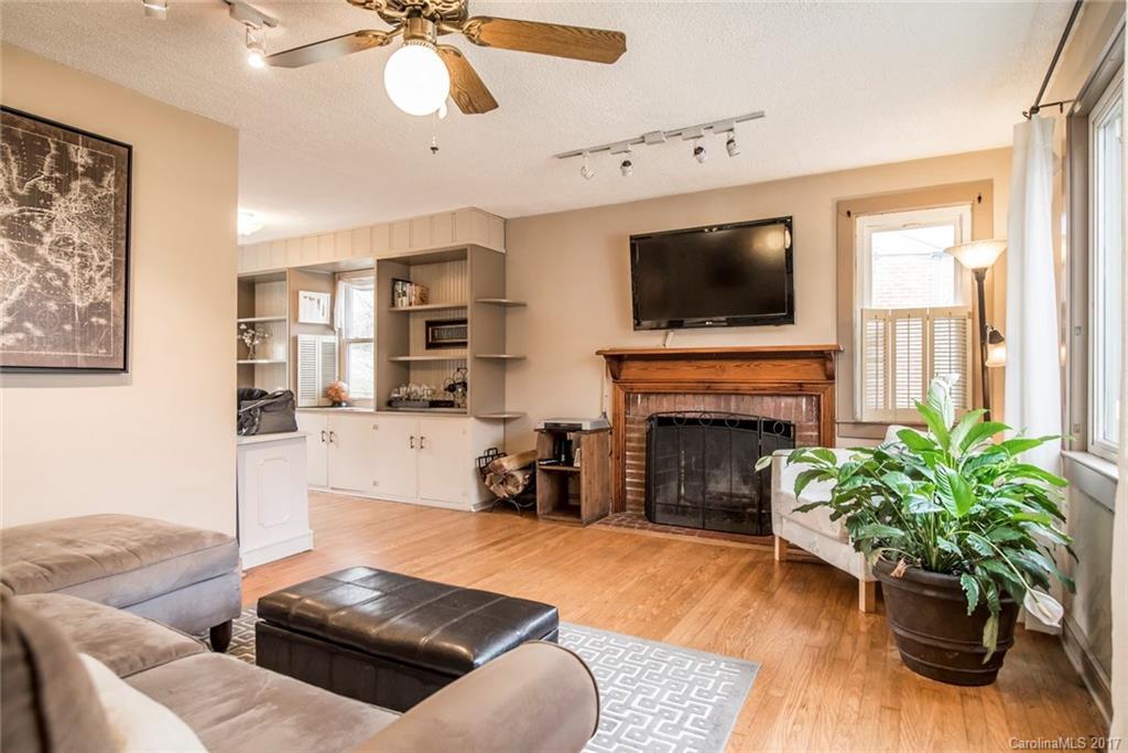 429 Governors View Road Asheville, NC 28805 - Photo 3 of 23 Gallery Image 3
