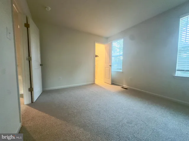 $3,100 | 369 Minck Avenue, West Berlin, NJ 08091