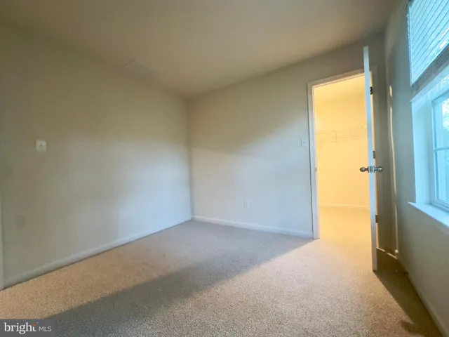 $3,100 | 369 Minck Avenue, West Berlin, NJ 08091