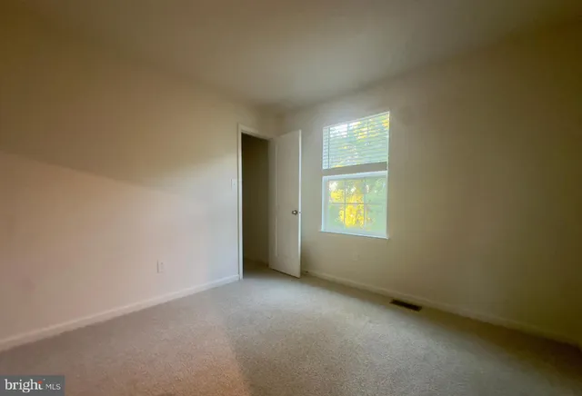 $3,100 | 369 Minck Avenue, West Berlin, NJ 08091