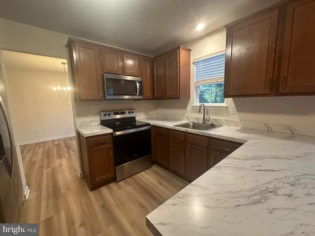 $3,100 | 369 Minck Avenue, West Berlin, NJ 08091