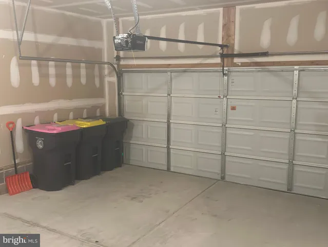 $3,100 | 369 Minck Avenue, West Berlin, NJ 08091