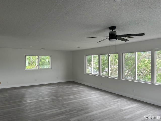 755 Center Street Lewiston, NY 14092 - Photo 6 of 12