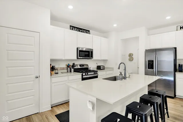 $399,900 | 8563 Lester Place, Pendleton, IN 46064