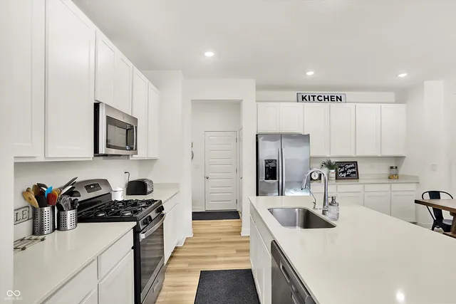 $399,900 | 8563 Lester Place, Pendleton, IN 46064