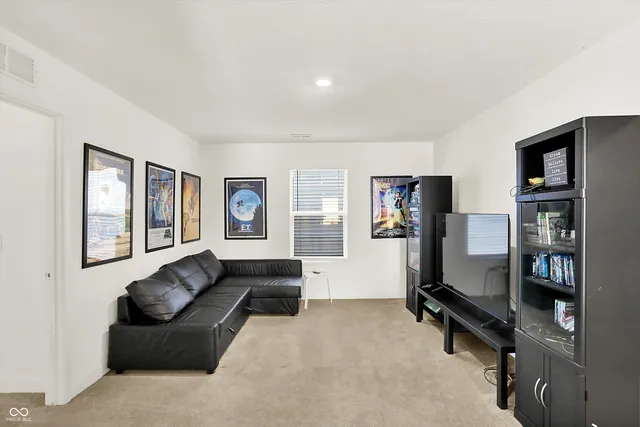 $399,900 | 8563 Lester Place, Pendleton, IN 46064