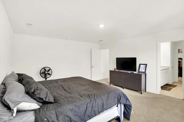 $399,900 | 8563 Lester Place, Pendleton, IN 46064