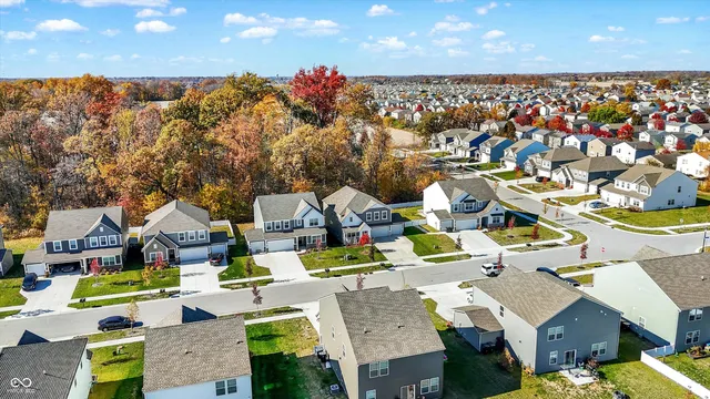 $399,900 | 8563 Lester Place, Pendleton, IN 46064