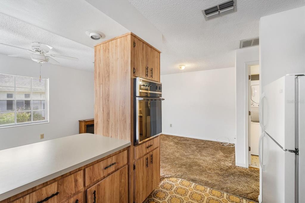 6636 Timbercove Lane New Port Richey, FL 34653 - Photo 8 of 20 a very nice looking room with a large window
