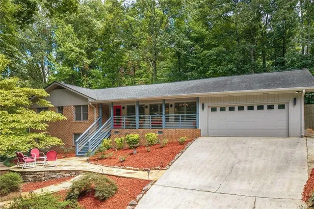 $575,000 | 2501 Midvale Court, Tucker, GA 30084