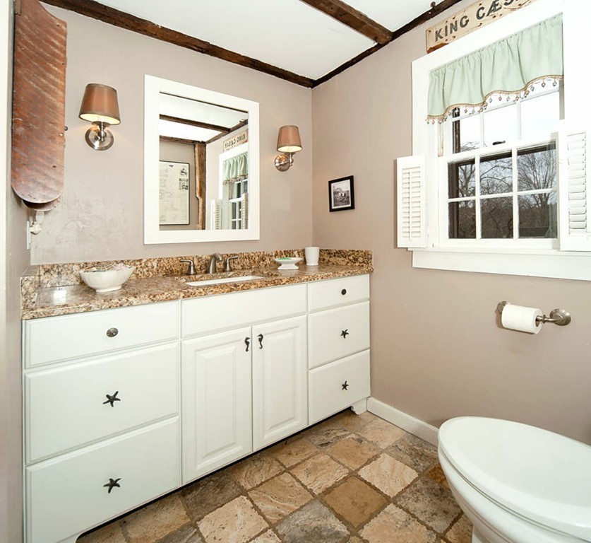 98 Wenham Road Carver, MA 02330 - Photo 17 of 30 Gallery Image 17