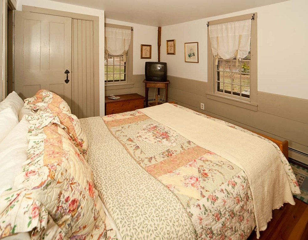 98 Wenham Road Carver, MA 02330 - Photo 18 of 30 Gallery Image 18