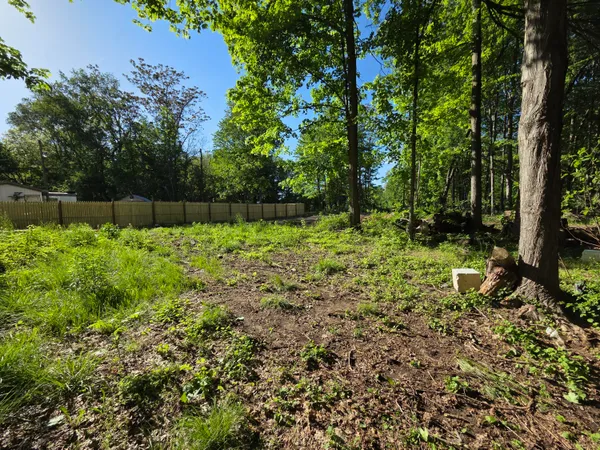 $32,000 | Vl Lindburg Drive, Dowagiac, MI 49047