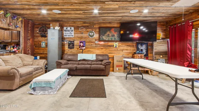 $440,000 | 490 Quail Hollow Boulevard, Chipley, FL 32428