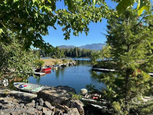 $205,000 | Nna Nna Delta Shores, Clark Fork, ID 83811