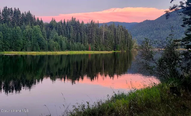 $205,000 | Nna Nna Delta Shores, Clark Fork, ID 83811