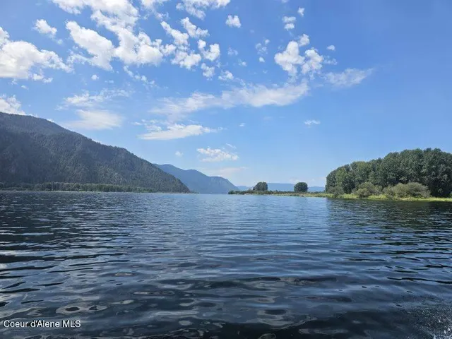 $205,000 | Nna Nna Delta Shores, Clark Fork, ID 83811