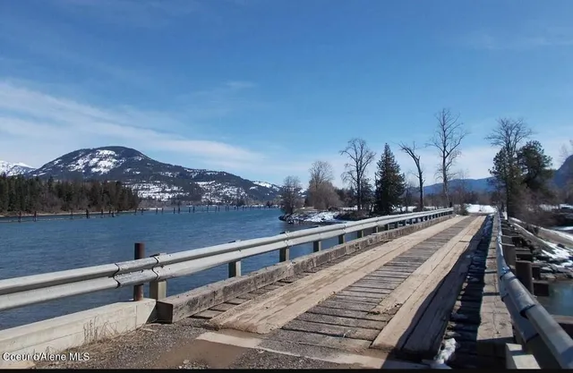 $205,000 | Nna Nna Delta Shores, Clark Fork, ID 83811