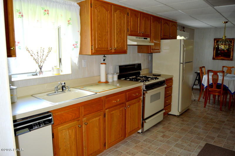 170 Long Ridge Road Hawley, PA 18428 - Photo 25 of 31