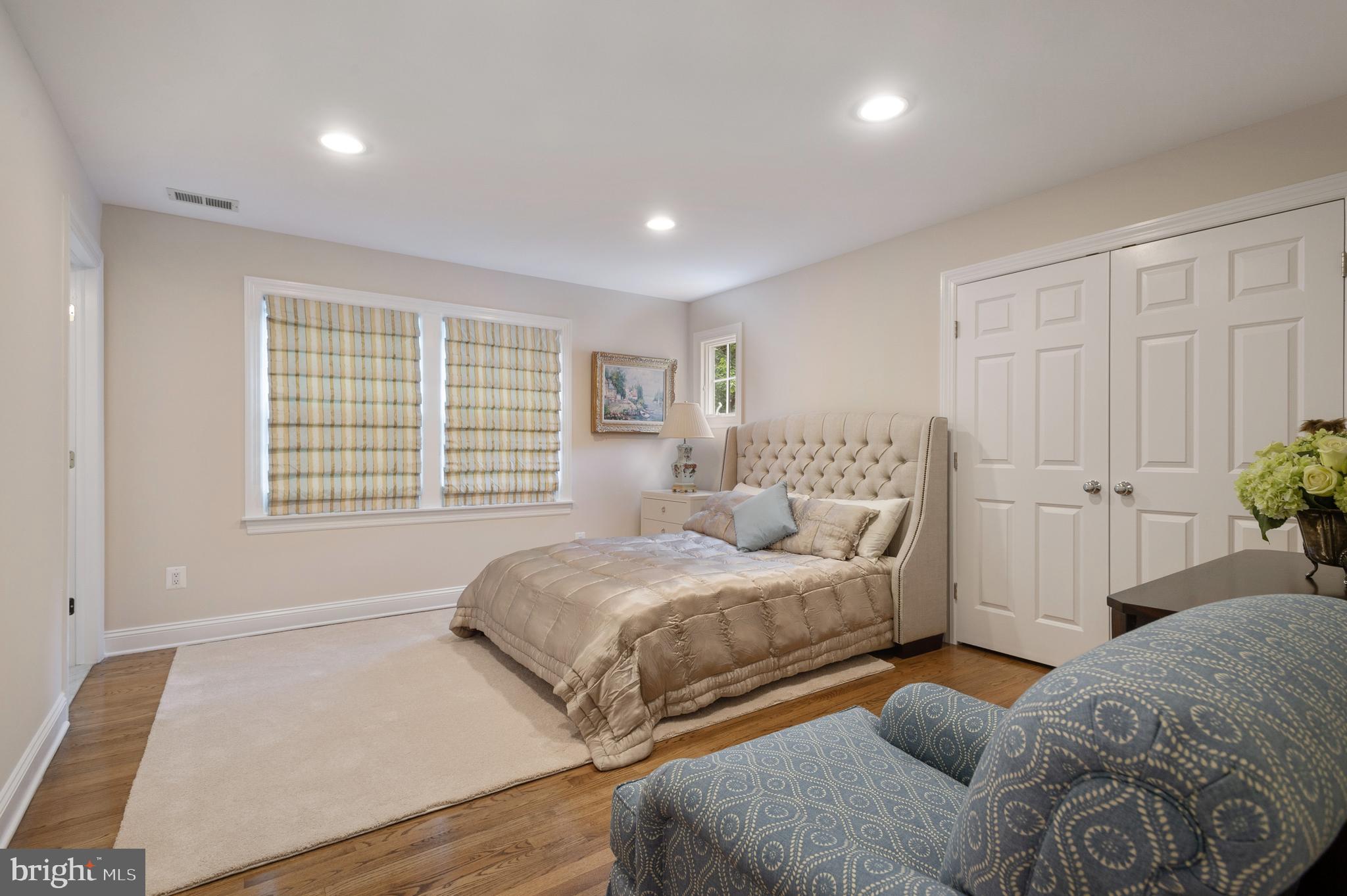 27 Grasmere Way Princeton, NJ 08540 - Photo 36 of 49 Bedroom w Shared Bath