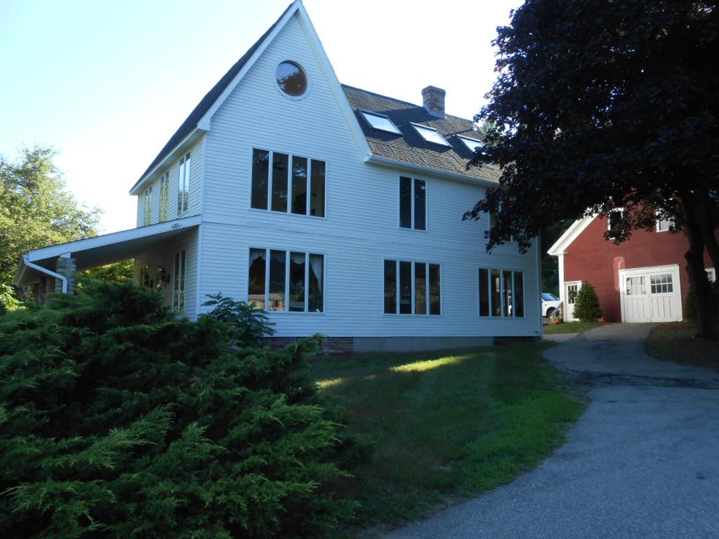 20-24 Floyd Road Derry, NH 03038 - Photo 1 of 31