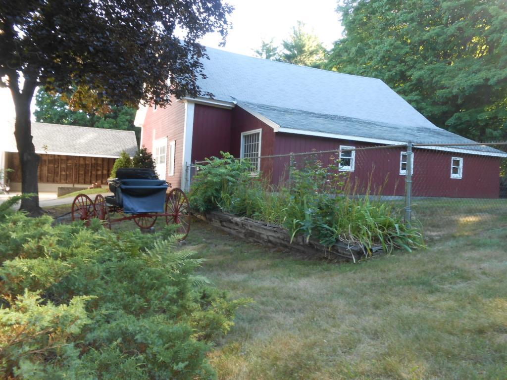 20-24 Floyd Road Derry, NH 03038 - Photo 3 of 31