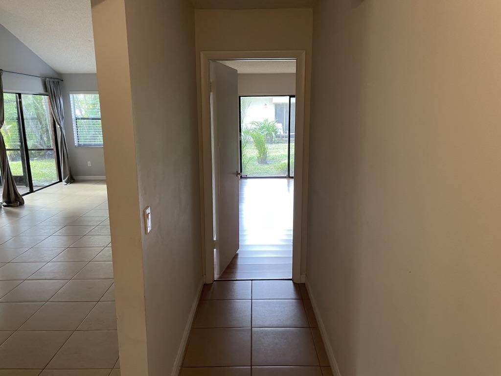 20875 Vía Madeira Boca Raton, FL 33433 - Photo 16 of 24 UNADJUSTEDNONRAW_thumb_1b3d