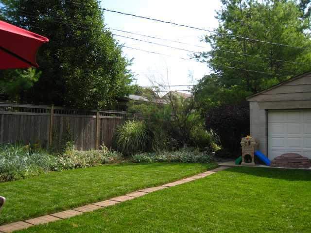 184 South Ardmore Road Columbus, OH 43209 - Photo 4 of 18