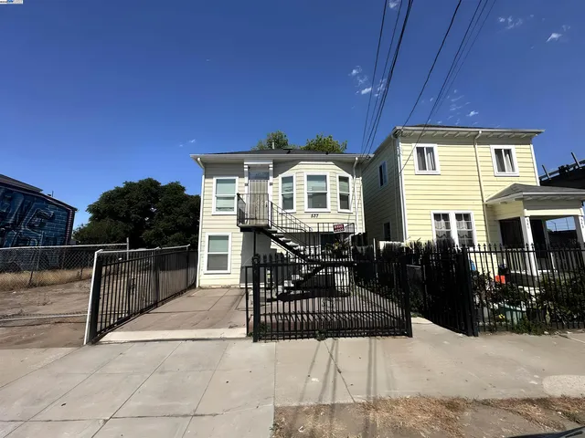 $675,000 | 537 Chester Street, Oakland, CA 94607