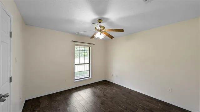 $305,000 | 68436 Walker Road, Kentwood, LA 70444