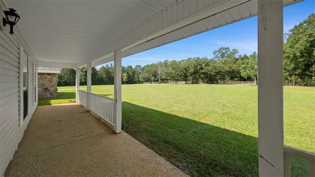 $305,000 | 68436 Walker Road, Kentwood, LA 70444