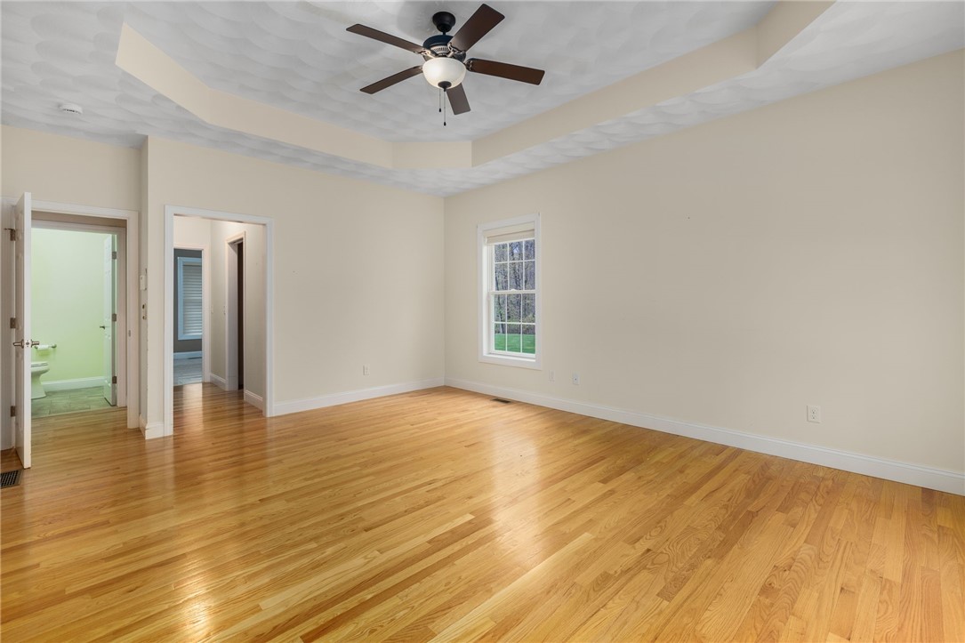 136 Rome Court Cranston, RI 02921 - Photo 21 of 35