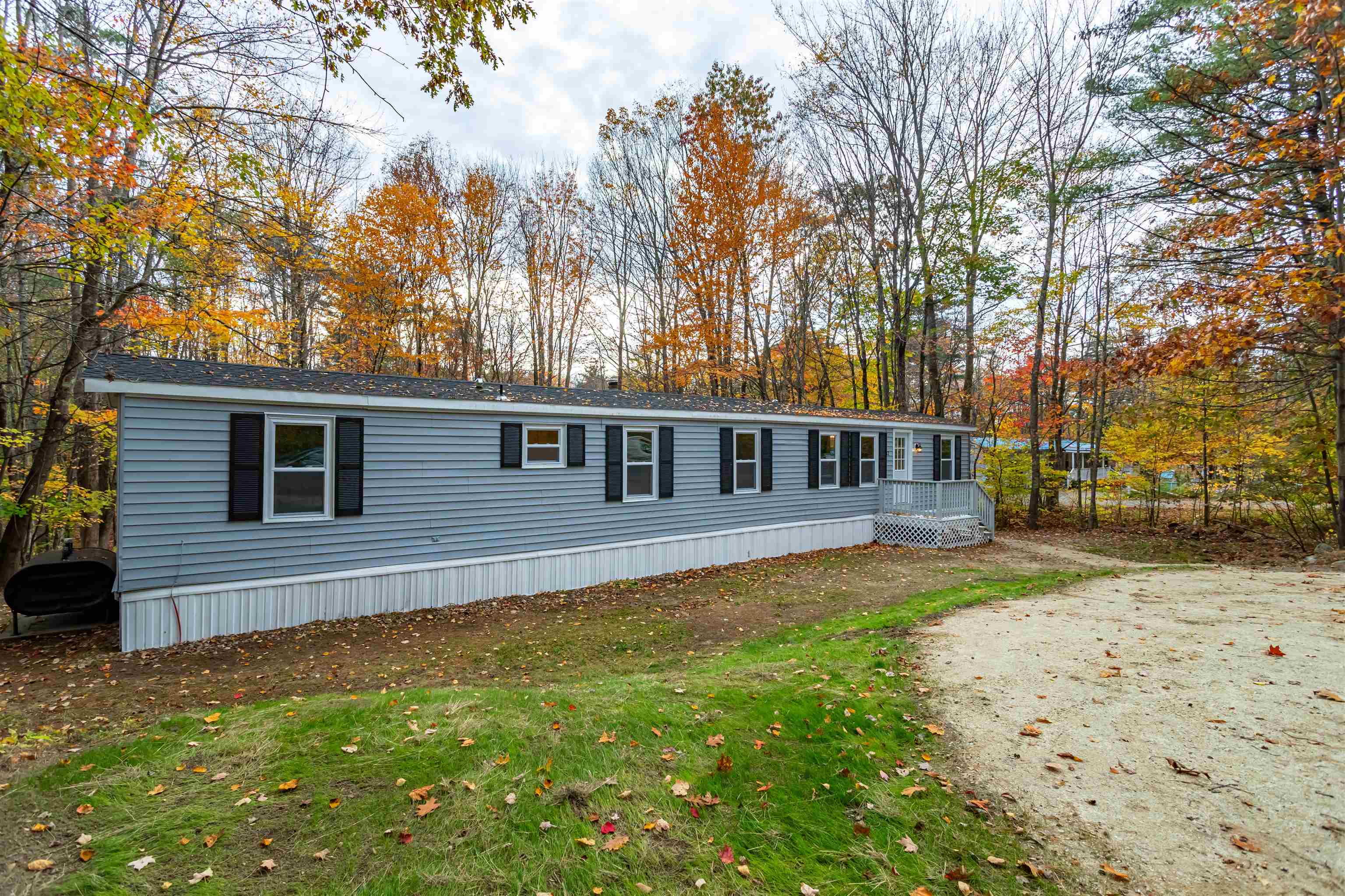 42 Chestnut Hill Road Farmington, NH 03835 - Photo 1 of 18