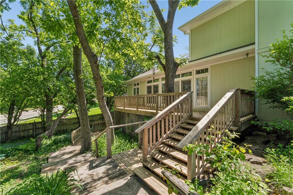 14936 Rhodes Circle Lenexa, KS 66215 - Photo 68 of 87