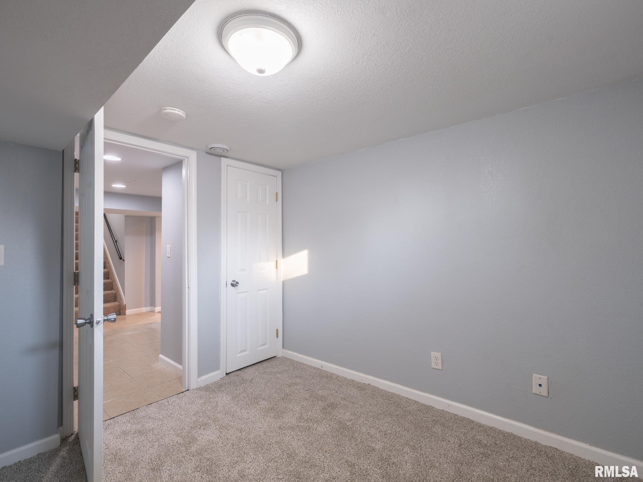 109 West Bittersweet Road Washington, IL 61571 - Photo 47 of 53 Gallery Image 47