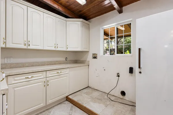 $1,100,000 | 2940 Garfield Avenue, Carmichael, CA 95608