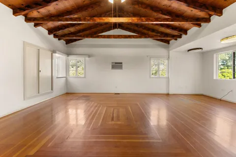 $1,100,000 | 2940 Garfield Avenue, Carmichael, CA 95608