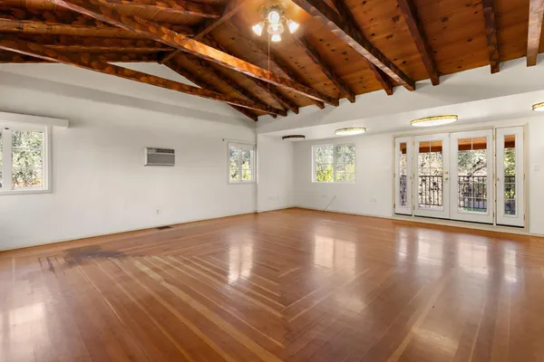 $1,100,000 | 2940 Garfield Avenue, Carmichael, CA 95608