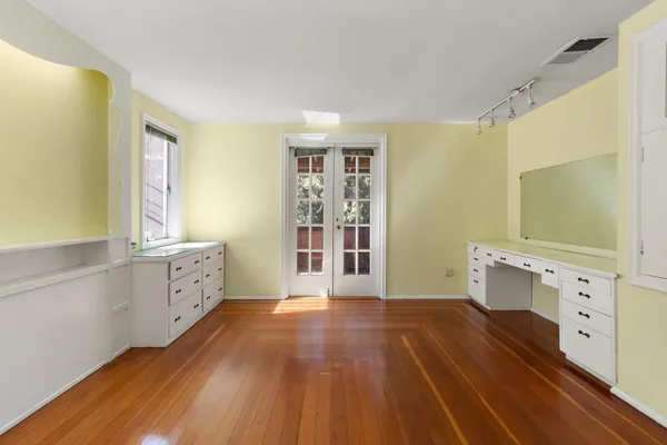 $1,100,000 | 2940 Garfield Avenue, Carmichael, CA 95608